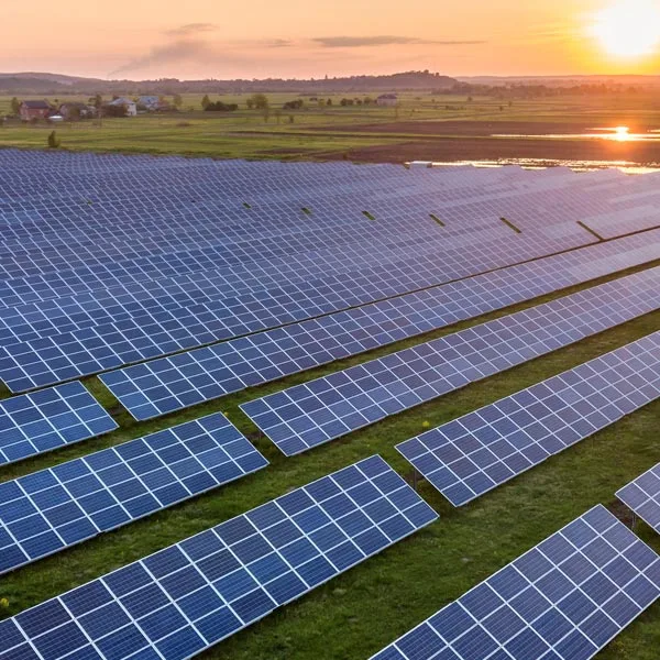 realizzazione di un pianto fotovoltaico su campo